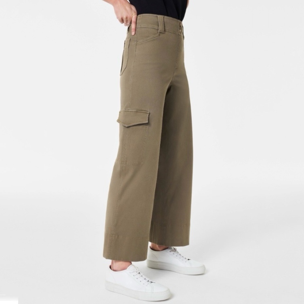 SPANX Stretch Twill Cropped Cargo Trouser In Spanish Olive size Medium - Picture 3 of 13